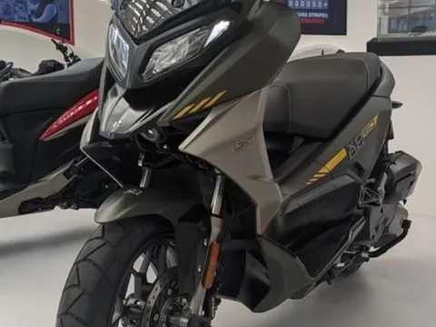 ‘Khắc chế cứng’ Honda Air Blade, ra mắt ‘vua xe ga’ 160cc mới thể thao hơn Vario, giá 41 triệu đồng