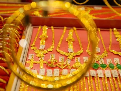 Giá vàng ngày 18/1/2025: Vượt mốc 87 triệu đồng/lượng 