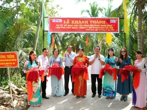 Bến Tre: Khánh thành cầu dân sinh xã Phước Hiệp, món quà Tết ý nghĩa