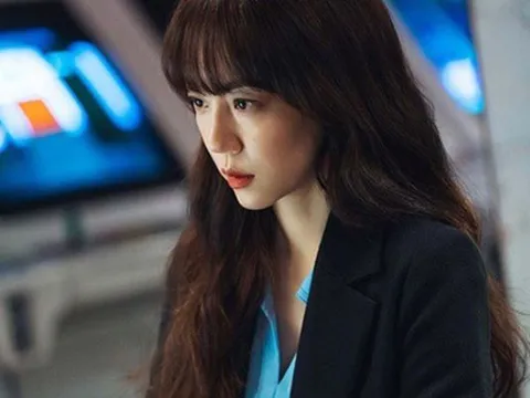 Mang tài liệu tới công ty, gặp chồng cũ - cú sốc từ quá khứ và màn xoay chuyển bất ngờ của số phận