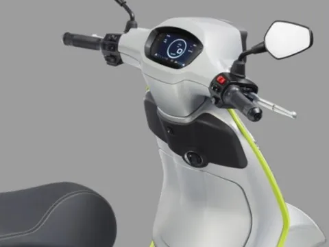 Hạ ‘knock out’ Honda SH Mode, ‘vua xe ga’ 155cc mới ‘Made in Italy’ ra mắt đè bẹp Air Blade, giá mềm