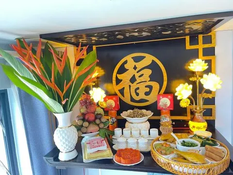 Dọn dẹp bàn thờ cuối năm, 5 đồ vật nhất định phải vứt bỏ tránh hao hụt tiền tài trong năm mới
