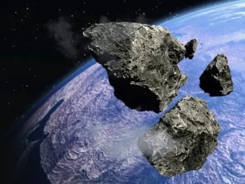5 tiểu hành tinh nguy hiểm nhất hệ mặt trời, có nguy cơ va chạm vào Trái Đất