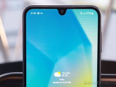 Galaxy A16 giá rẻ kỷ lục cận Tết sẵn sàng lên ngôi vua doanh số Android với trang bị hơn iPhone 16