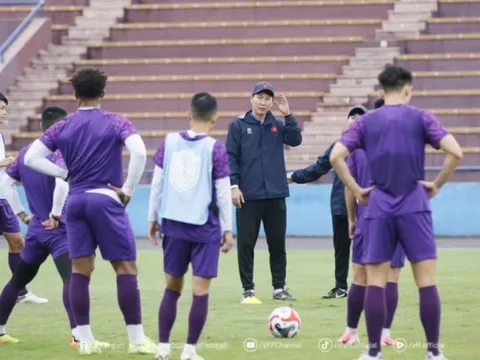 HLV Kim Sang-sik 'chiêu mộ' Son Heung-min, mở đường cho cầu thủ Việt Nam xuất ngoại?