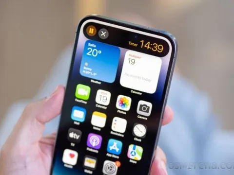 Đây là chiếc iPhone Pro Max giá rẻ nhất Việt Nam hiện nay, viền thép sang chảnh đẹp chẳng kém iPhone 16 Pro Max