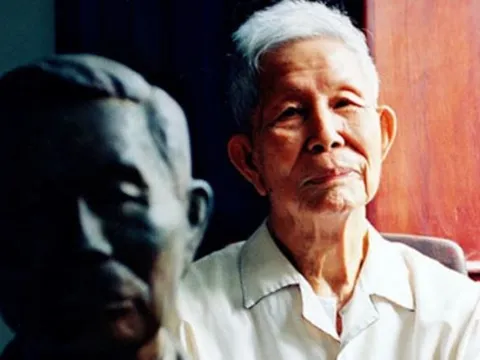 Vị giáo sư duy nhất của Việt Nam hiến tặng 1.000 cây vàng vì việc lớn, là người diễn thuyết Lễ Độc lập ở Sài Gòn