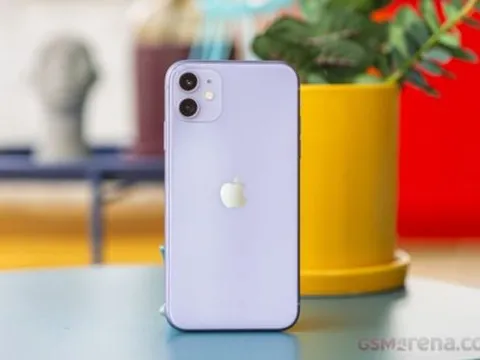 iPhone 13, iPhone 12, iPhone 11 mới đập hộp siêu rẻ cận Tết, vẫn là tam vương giá rẻ số một Việt Nam