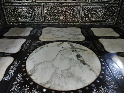 Chiếc giường gỗ có giá trị nhất miền Tây: Chế tác bằng gỗ quý hàng đầu Việt Nam, trả 3 tỷ không bán