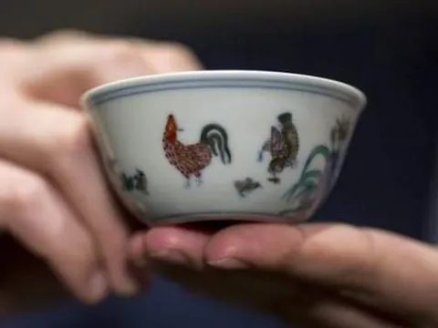 Thông tin chiếc ly gần 900 tỷ đồng: Sản phẩm thời nhà Minh, kiệt tác của lịch sử gốm sứ Trung Quốc