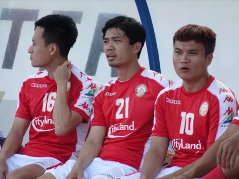 Đội bóng của Công Phượng nhận gáo nước lạnh, cựu sao ĐT Việt Nam có phản ứng khó tin