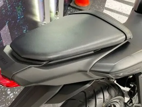 Yamaha chính thức ra mắt ‘chiến binh côn tay' mới mạnh hơn Exciter: Đè bẹp Honda Winner X, giá mềm