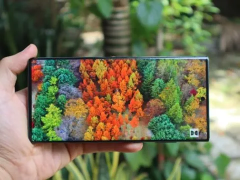 Galaxy S22 Ultra vẫn là chiến thần vạn người mê cận Tết, chỉ từ 10 triệu ăn đứt iPhone 16 Pro Max