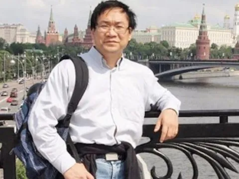 'Thần đồng' Việt Nam nhỏ tuổi nhất đạt HCV Olympic Toán: Được Pháp phong hàm Giáo sư hạng đặc biệt