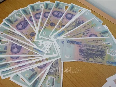 Ba cách để phân biệt tiền giả, thường phát sinh dịp Tết