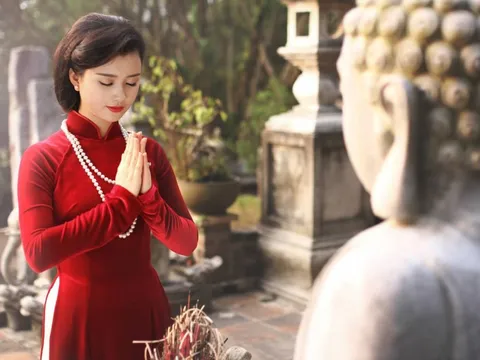 Những việc nên làm trong ngày mùng 1 Tết 2025 để may mắn, tài lộc