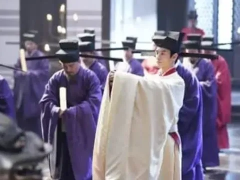 Người xưa nói: 'Ngàn người kiếm tiền, không bằng một người ngủ yên', người ngủ yên ở đây là ai?