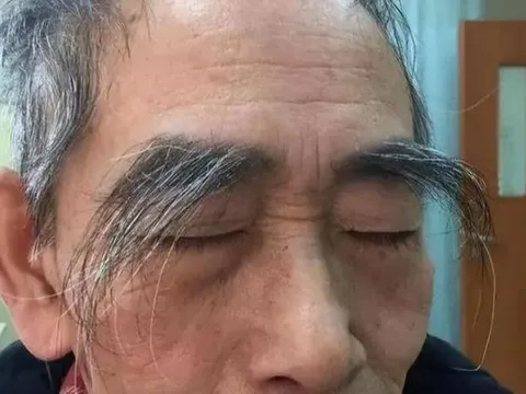 Lông mày của một người đàn ông lớn tuổi đột nhiên dài ra có nghĩa là gì? Nó có liên quan đến tuổi thọ?