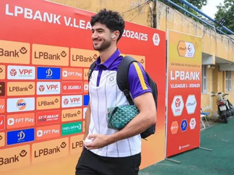 Trung vệ Việt kiều Mỹ ao ước khoác áo ĐT Việt Nam