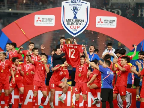 Đại gia V.League làm điều chưa từng có, trụ cột ĐT Việt Nam nhận phần thưởng khó tin sau AFF Cup 2024