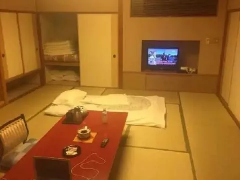 Tại sao người Nhật vẫn nhất quyết ngủ trên sàn vào mùa đông lạnh giá? 