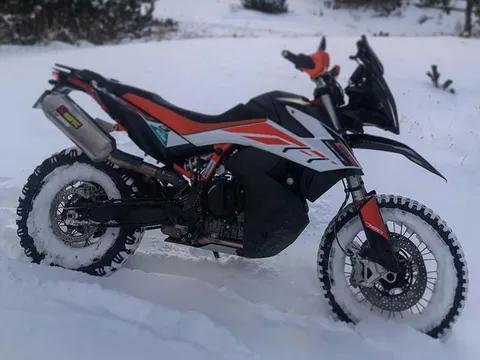 Bảng giá xe KTM tháng 2/2025: Giảm giá cực sốc sau Tết