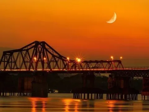 Cây cầu hiếm hoi ở Việt Nam được đi ngược chiều, từng dài thứ 2 thế giới, đặt theo tên Bộ trưởng Pháp