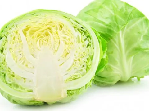 Chọn bắp cải chắc hay lỏng mới ngon? Người nông dân chỉ cách chọn chuẩn xác, mẹo hay biến bạn thành chuyên gia