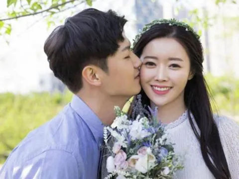 Tôi 35 tuổi, kết hôn lần thứ hai với mối tình đầu, đêm tân hôn cô ấy làm tôi sợ đến mức không nói nên lời