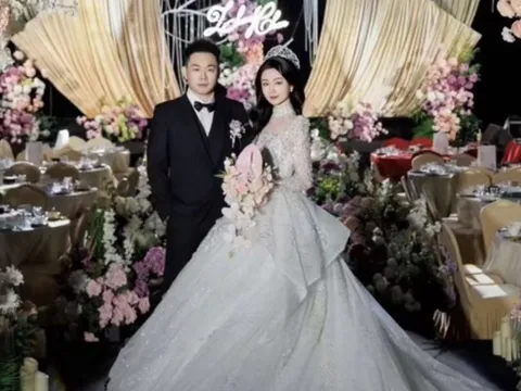 Cặp đôi 25 tuổi nhưng có clip đám cưới từ 20 năm trước, netizen: Đây là lần đầu tiên tôi gặp trường hợp này