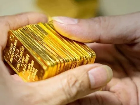 Giá vàng ngày 5/2/2025: Vàng thế giới tiếp tục lập đỉnh, SJC quay đầu giảm