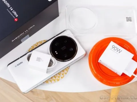 Xiaomi 14 Ultra đập hộp cực hấp dẫn sau Tết, cường giả Android khiến Galaxy S24 Ultra cũng lép vế
