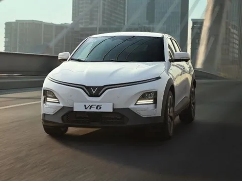 Từ tháng 3/2025, ô tô điện tại Việt Nam sẽ không còn được miễn 100% lệ phí trước bạ