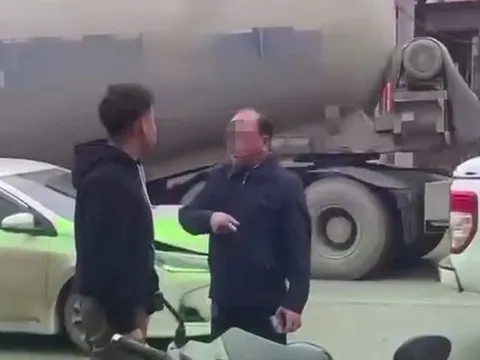 Hà Nội: Một cán bộ huyện bị khởi tố vì hành hung người khác sau va chạm giao thông