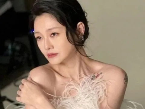 Chi tiết loạt vết tiêm bất thường trên tay Từ Hy Viên khi qua đời làm dấy lên nghi vấn kinh hoàng