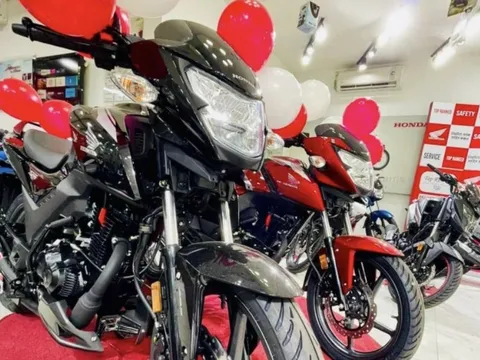 Honda mở bán ‘vua côn tay’ 163cc mới thể thao hơn Winner X: Giá rẻ 43 triệu đồng, đại chiến Exciter