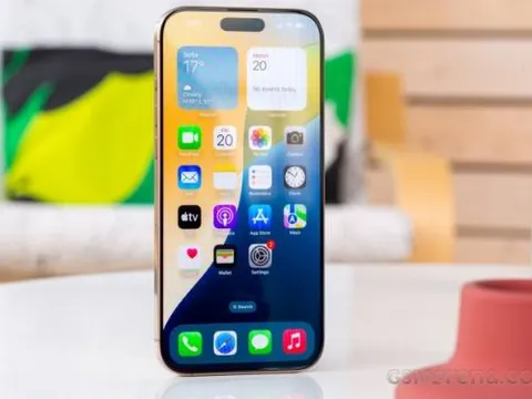 iPhone 16 Pro Max mất 3 tháng để bán chạy top 5 toàn cầu 2024, giá cực rẻ sau Tết tại Việt Nam