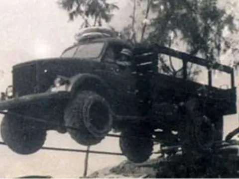 Cây cầu độc nhất vô nhị trong lịch sử Việt Nam, được xem là điều thần kỳ khiến cả thế giới kinh ngạc