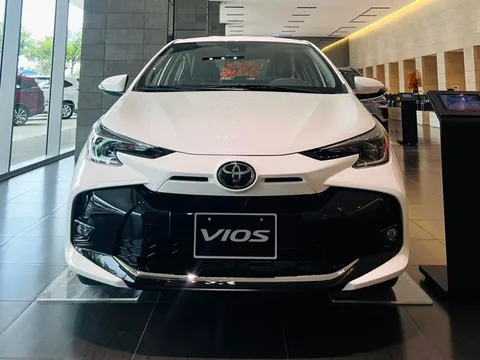 Bảng giá xe Toyota tháng 2/2025: Ưu đãi hấp dẫn sau Tết