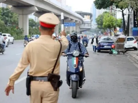 Người dân đi xe máy vi phạm lỗi này sẽ bị phạt tới 10 triệu, mọi người vẫn hay chủ quan