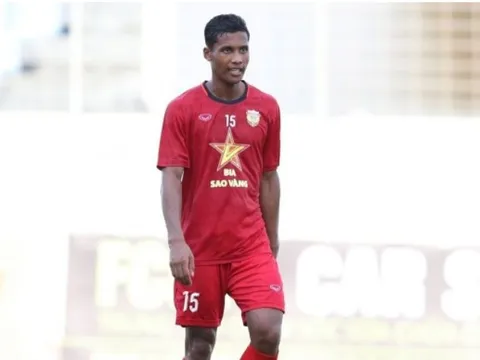 Hà Tĩnh lập kỷ lục mới tại V.League, hậu vệ Việt kiều 'bắn tín hiệu' đến HLV Kim Sang-sik