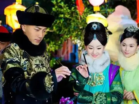 Khi quân Thanh tiến vào Trung Nguyên, Đa Nhĩ Cổn hỏi một đạo sĩ: "Nhà Thanh khi nào sẽ diệt vong?" Lời tiên tri của đạo sĩ khiến ông hoài nghi chính mình