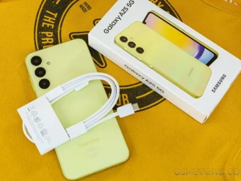 Đây là chiếc điện thoại Samsung fullbox giá dưới 5 triệu, thiết kế đẹp như Galaxy S24, đối đầu Redmi Note 14