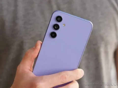 Galaxy A54 5G đại hạ giá sau Tết, vua Android tầm trung rẻ như bèo trang bị đè bẹp iPhone 16