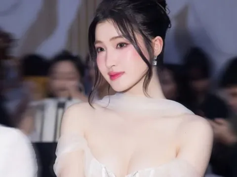 Phương Nhi có động thái vô cùng táo bạo sau khi bị bắt gặp cùng chồng thiếu gia đi du lịch Nhật Bản