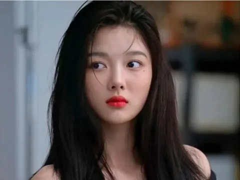 Top 10 nữ diễn viên xinh đẹp nhất Hàn Quốc 2024: Song Hye Kyo lọt top 3, Jisoo (BlackPink) bất ngờ tụt hạng