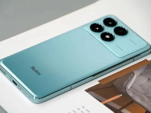 Redmi K70 5G siêu rẻ sau Tết, vua gaming giá rẻ đình đám nay ngang vua tầm trung Galaxy A55 5G