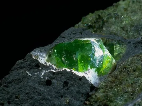 Mỹ tuyên bố sở hữu 'kho báu' quý hơn vàng đủ để dẫn đầu cuộc đua năng lượng, chỉ cần 2% đã đủ cung cấp nhiên liệu sạch cho thế giới trong 200 năm