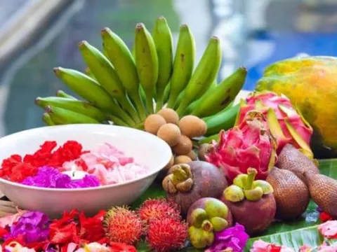 Tại sao cổ nhân lại nói: 'Đi xuống mồ mà mang theo tứ quả thì nhà không gặp tai họa'? Đây là 4 loại quả đặc biệt nào?