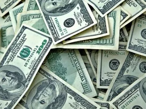 6 giấc mơ về tài lộc, tiền vàng gõ cửa, vận may ập đến